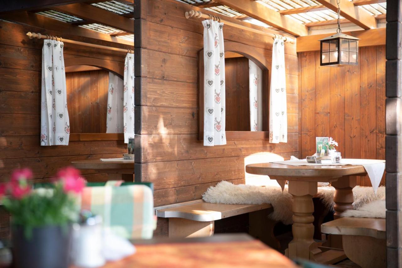Hotel Kirchenwirt Reith im Alpbachtal Esterno foto