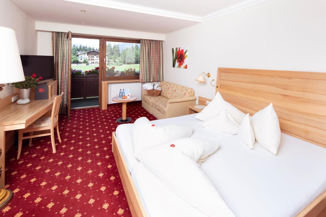 Hotel Kirchenwirt Reith im Alpbachtal Esterno foto