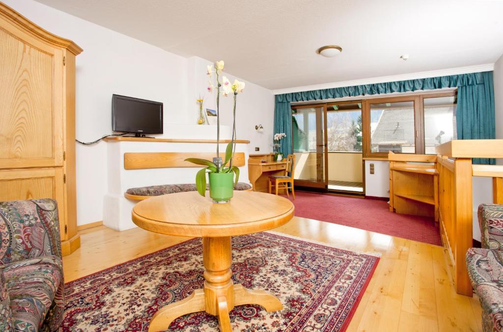 Hotel Kirchenwirt Reith im Alpbachtal Esterno foto