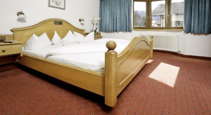 Hotel Kirchenwirt Reith im Alpbachtal Esterno foto